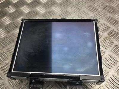 Gebrauchtes Original Maserati 670104550 LEVANTE 2024 Display - Bild 1