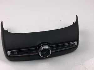 Volvo P31456672 XC40 2020 Manejo/ botones