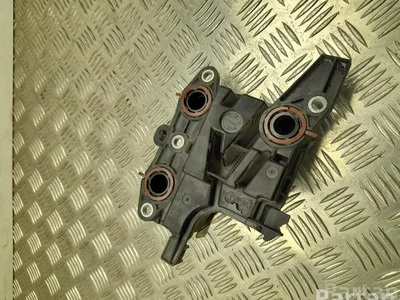 Toyota 12211-25010 / 1221125010 RAV 4 V 2020 Séparateur d'huile - Image 1