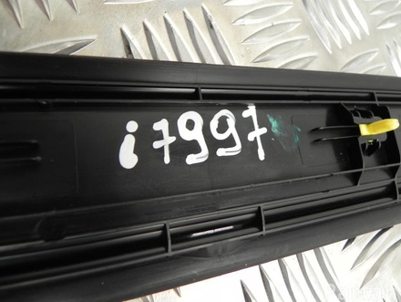 BMW 8059061 2 Coupe (F22, F87) 2015 Door Sill Trim Left Right Front