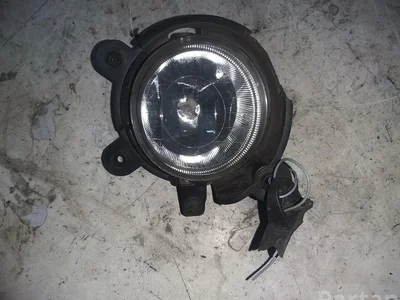 Kia 922023E5 SORENTO I (JC) 2007 Projecteur antibrouillard - Image 1