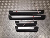 Audi 4M0 947 405 B, 4M0 947 406 B, 4M0 947 418, 4M0 947 417 / 4M0947405B, 4M0947406B, 4M0947418, 4M0947417 Q7 (4M) 2019 Door Sill Trim Kit