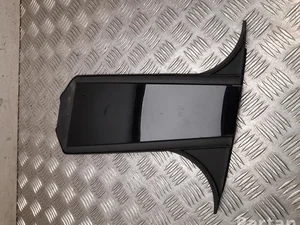 Mercedes-Benz A 118 698 02 00 / A1186980200 CLA X118 (shooting brake) 2021 B-support externe