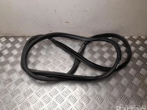 Hyundai 667 Bayon 2022 Joint d'étanchéité de porte Left Front