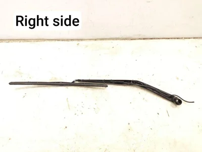 Chevrolet CORVETTE Convertible (C7) 2016 Bras d'essuie-glace Right Front - Image 1