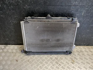 Peugeot E209310-293000, 9825371480, 9827752980 / E209310293000, 9825371480, 9827752980 2008 II (P24) 2021 Radiateur Ventilateur de radiateur Condenseur