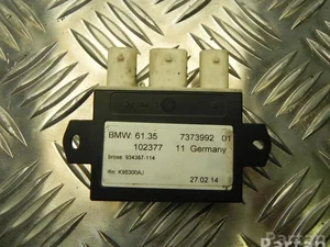 BMW 7373992, 61357422700 3 (F30, F80) 2012 Unité de commande pour l'ouverture du coffre à bagages