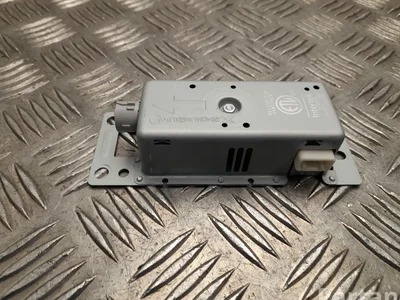 Lexus 88051-48010 / 8805148010 LBX 2025 Moduł sterujący - Zdjęcie 1