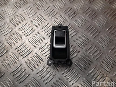 Tesla 1038107-02-C / 103810702C MODEL X 2016 Poignet de porte Right Rear - Image 1