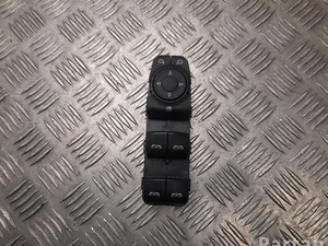 Opel 84210049 INSIGNIA B Sports Tourer (Z18) 2019 Bouton de lève-vitre Left Front