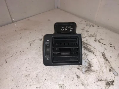 Volvo 30715099 S40 II (MS) 2006 Фланец воздуховода - Изображение 1