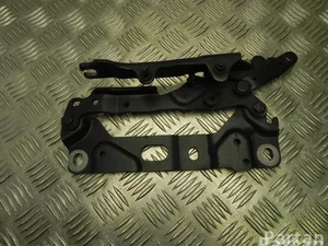 BMW 7 184 190 / 7184190 7 (F01, F02, F03, F04) 2012 Charnière