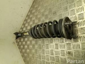 Mercedes-Benz A 213 320 06 13 / A2133200613 E-CLASS T-Model (S213) 2019 kit amortisseur Left Front Right Front