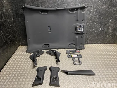 Alfa Romeo V3AR952, 50567936, 1561072410, 156107245 GIULIA (952_) 2024 Revêtement de toit - Image 1