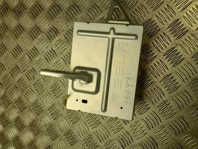 Tesla 1079748-00-E / 107974800E MODEL 3 2020 Audio Amplifier - Image 1