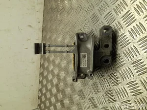 Audi 2Q0 199 262 AT / 2Q0199262AT A1 Sportback 2019 Variklio tvirtinimas