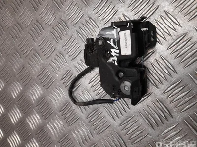 Alfa Romeo 50547305 GIULIA (952_) 2017 Serrure de capot-moteur - Image 1