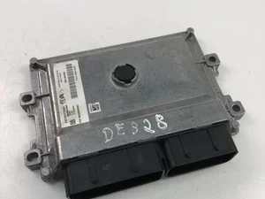 Peugeot 9841863580; 9832694580 / 9841863580, 9832694580 208 2014 Unité de contrôle moteur