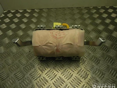 Toyota 82140-02390 / 8214002390 COROLLA Saloon (_E18_, ZRE17_) 2018 Airbag de passager - Image 1