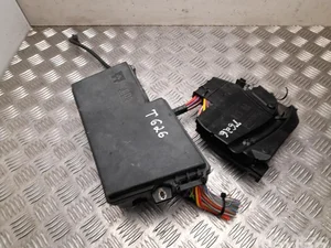 Ford AV6T-14A067-AD / AV6T14A067AD C-MAX II (DXA/CB7, DXA/CEU) 2017 Boîte à fusibles