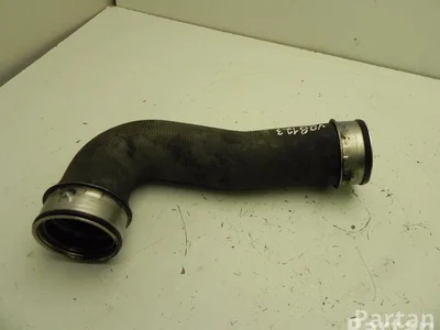 Škoda 1K0 145 834 L / 1K0145834L SUPERB II (3T4) 2009 Prise d'air / Conduit d'air d'admission - Image 1