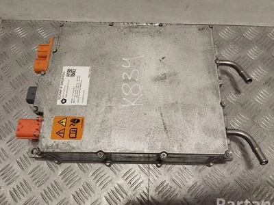 Chrysler 05185047AC Pacifica 2018 Onduleur avec convertisseur - Image 1