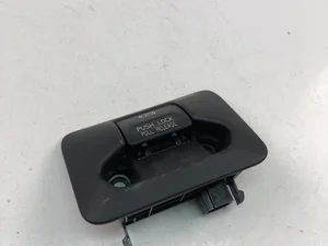 Volvo 31343242 XC60 2015 Bouton de frein de stationnement électromécanique