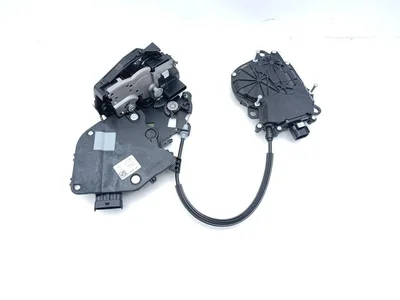 Land Rover L8B2-26412-AA, L8B2-404D88-AB, 938828-103, CK52218A42AG / L8B226412AA, L8B2404D88AB, 938828103, CK52218A42AG Defender Station Wagon (L663) 2022 Kofferraumdeckelschloss - Bild 1