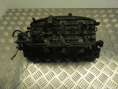 Škoda 70542072 SUPERB III Estate (3V5) 2017 Collecteur d'admission - Image 1