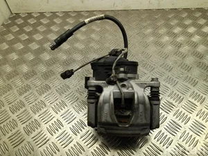 Audi 8MA 615 406 / 8MA615406 Q5 GUB 2025 Zacisk hamulca z tyłu po prawej