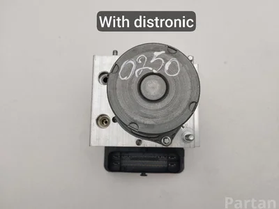 Chrysler 68352786AA Pacifica 2018 Unité de commande hydraulique ABS - Image 1