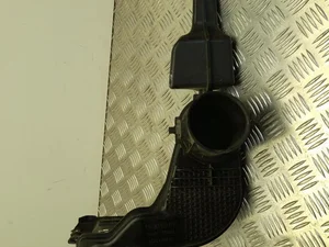 Mazda SH05-13201 / SH0513201 6 Estate (GJ, GL) 2013 Prise d'air / Conduit d'air d'admission