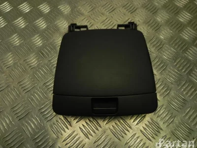 Hyundai 84770-2L900 / 847702L900 i30 (FD) 2008 Boîte à gants - Image 1