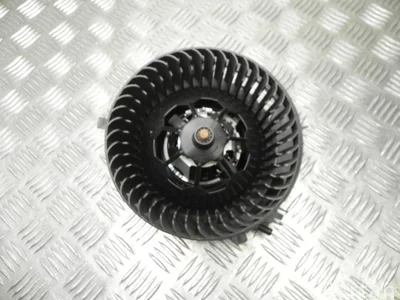 Volkswagen 3Q1 819 021 A / 3Q1819021A PASSAT (3G2) 2016 Ventilateur d'intérieur - Image 1