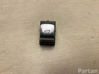 BMW 9299459 iX3 (G08) 2024 Bouton du coffre à bagages - Image 1