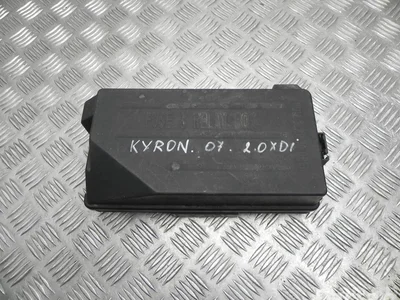 Ssangyong 82310-09120 / 8231009120 KYRON 2007 Boîte à fusibles - Image 1