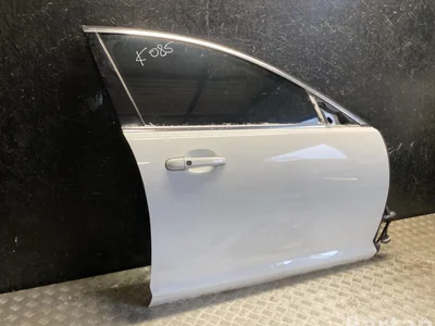 Jaguar XF (X250) 2011 Porte Right Front - Image 1