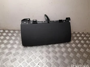 Tesla 1684227-00-C / 168422700C Model Y 2022 Boîte à gants