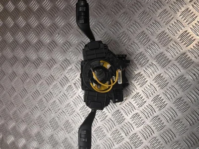 Ford 3M5T-13N064-DF, 3M5T-14A664-AF / 3M5T13N064DF, 3M5T14A664AF FOCUS C-MAX 2006 Multi-switch colonne de direction - Image 1