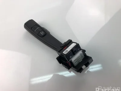 Volvo 31456045 V60 2013 Steering column multi-switch - Image 1