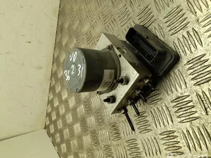 Mercedes-Benz A 907 900 33 04 / A9079003304 Sprinter (907/910) 2020 Unité de commande hydraulique ABS