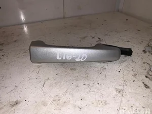 Volvo 8679712 V50 (MW) 2004 Poignée de porte