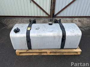 Gebrauchtes Original Volvo Trucks 22038784, 20730642, 20702112, 7422038784, 7420730642, 7420702112, 21714565, 7421714565 FH II 2018 Kraftstofftank 475L