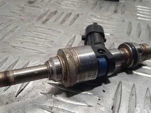 Porsche 94811012822 CAYENNE (92A) 2012 Injecteur