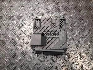 Mercedes-Benz A 213 900 90 20 / A2139009020 E-CLASS Cabriolet (A238) 2019 Audio-Verstärker