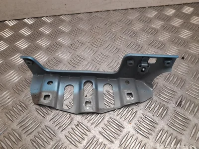 Renault 641357564R Clio V 2019 Support d'aile - Image 1