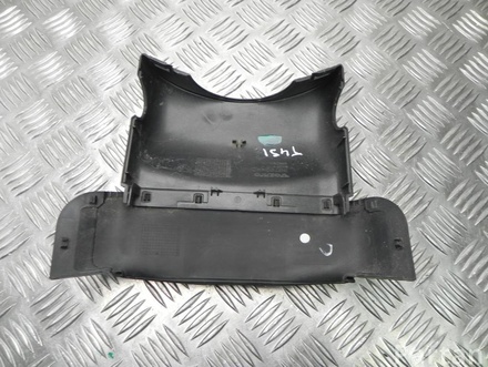 VOLVO 30793442 XC60 2013 Cover for steering column Upper