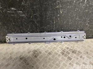 Toyota AYGO X (_B7_) 2025 Halter für Kühler