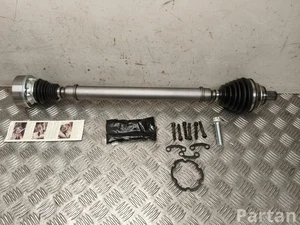 Volkswagen 5Q0407272BN, GSP 261280 / 5Q0407272BN, GSP261280 GOLF VI (5K1) 2013 Wał napędowy z przodu po prawej