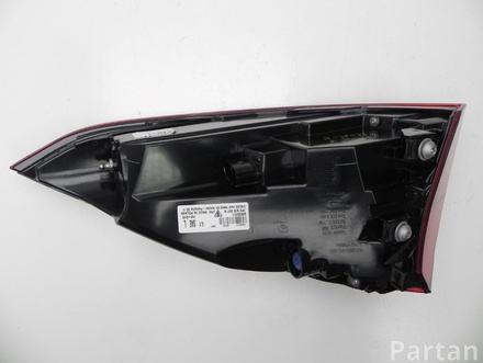 PORSCHE 7P5 945 207 R / 7P5945207R CAYENNE (92A) 2016 Taillight Left